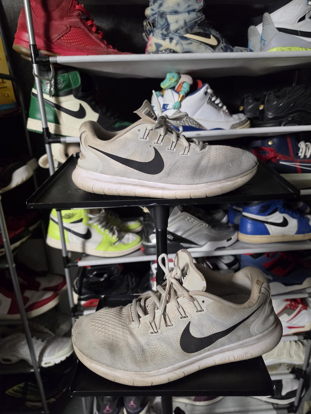 🔥 Worn! Nike Free RN Men's Size 10 Beige/Tan Running Sneakers Black Swoosh